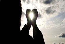 江南体育官网：三任主帅首秀都有进球，凯恩成英格兰队史第一人.